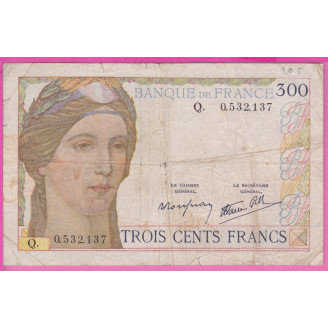 300 Francs Serveau lettre Q...