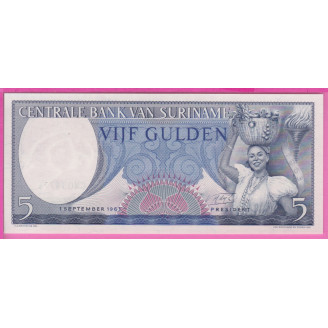 Suriname P.120b Etat NEUF...