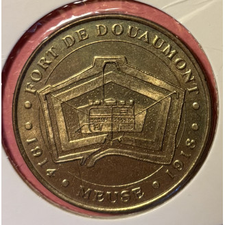 55 Douaumont, le fort de...
