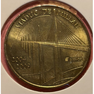 12 Millau, le Viaduc de...
