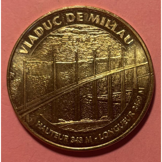 12 Millau, le viaduc de...
