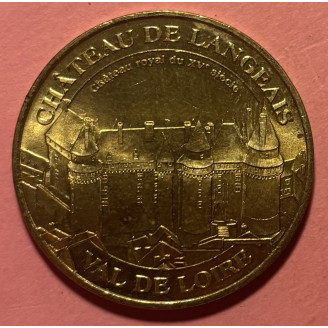 37 Langeais, le château de...