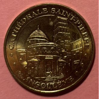 16 Angoulême, la...